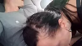 Comendo a coroa gostosona dentro do escort zetec.