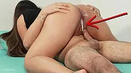 o dia em que fiquei sozinho em casa com a namorada do meu amigo e gozei dentro dela