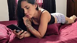 बड़ी भूरी लातीना इंटेंस ऐनल सेक्स के लिए उत्तेजित