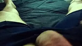 puta latina culona pone bien cachonda para que le follen el culo