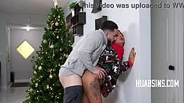 She Wears Hijab Even While Having Christmasy Sex