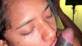 Amateur Couple Enjoys Huge BBC Deepthroat Passionately