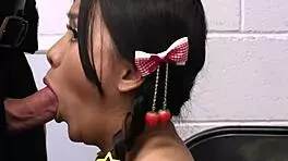 Influencer teen gets caught stealing supplies