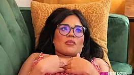 hot milf eva long meet friends lesbian stepdaughter summer col