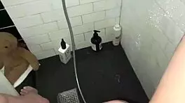 Masturbate that tight pussy in the shower, you sexy Arab escort!