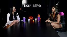 Tamanho Não É Documento Contou Sobre Sua Vida No Exibisionismo E Seus Lugares Preferidos Para Transar – Casal Fada Prazeres Sheer Red Halloween