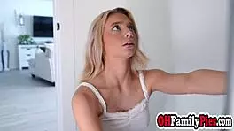 Blonde teen loves big cock blowjob 😍