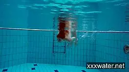 milana and katrin strip eachother underwater