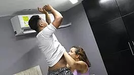 Mature Woman Seeking Delicious Partner