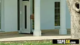 i tryed delievering but fucked petite milf courier