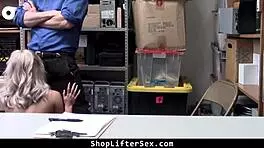 teen suspect reveal that she has a key to the backdoor - shopliftersex