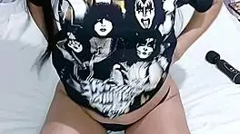 Beautiful Sexy Cute Brunette Colombian Young Babe In Homemade Amateur Video Orgasms Intensely And Pisses With Pleasure!