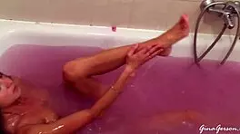 Sometimes when I stay not alone, I enjoy the company of friends.