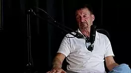 They said he never paid pension for andressa urach, went to breeders party, doesn't take medicine to get hard, and the daughter's flaws - carlos urach watch on sheer red