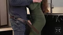 Mad Passion Her Body Turns Me On 4K HD