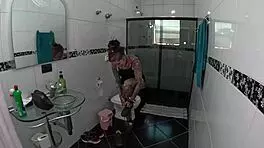 A Casa Esta Cheia De Visitantes Hoje E A Coisa Vai Ser Boa - Naty Loka - Evy Kethlyn - Isa Fox