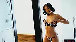 Amazing Ebony Teen Undresses