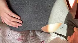 Rasguei a Calça da Morena de Tesão e Fudi Como Ela Merece