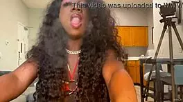 Lola Black Performs Sexy Lollipop Licking