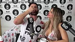 Roby Bobbi warms up for the spicy room preview on Elo podcast