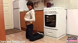 I, emo tomboy teen, takin off my skinny jeans