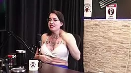 Negra Gostosa E Safada Chupando O Pau Da Transsexual Deixando Todo Molhadinho - Melissa Leal Watch On Sheer Red