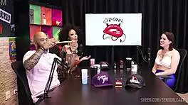 Negra Gostosa E Safada Chupando O Pau Da Transsexual Deixando Todo Molhadinho - Melissa Leal Watch On Sheer Red