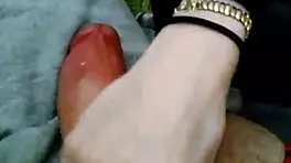 another awesome handjob with happy ending