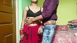 इनकम टैक्स ऑफिसर ने जवान बंगाली भाभी को चोदा