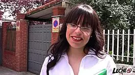 Española con culazo grande follada en el plató de televisión