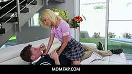 Stepsiblings Kiara Cole and Rion King fuck in bed after breakfast