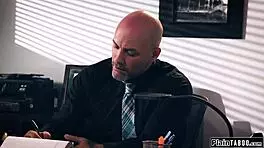 secretary throats n fucked rough by boss