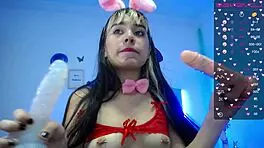 me imagino 2 pollas reales en mi boca