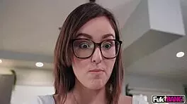 leana lovings needed help with her africa studies