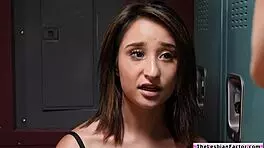 Petite lesbian babe licks her sexy hot girlfriend's pussy