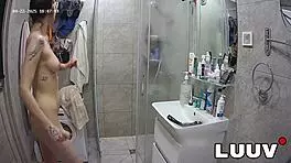 Luuv Beautiful Girl Alice Takes A Shower On An Amateur Reality Show