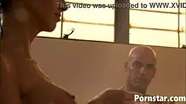 Sexy Jessi Summers Pussy Licked in the Shower