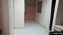 Perv teen 18+ seeking sex in the gym