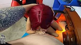 Por favor juega con mi coñito y llénalo de leche mientras juego videojuegos