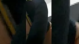 Hermosa colegiala cogiendo sin cond�n con su mejor amigo de la escuela