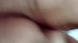 jovem casal filma porno amador em banheiro de hotel with huge cock deepthroat and creampie