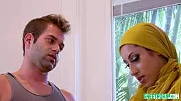 arabic babe kira perez, what do you want from your trainer?