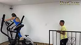 i, a latina teen, got my tight pussy fucked by my new musclar friend from the gym