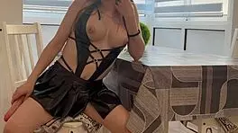 Joi español fulfills your fantasy with hard fucking today