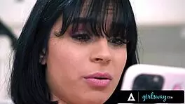 Petite Aria's lesbian gangbang lesson