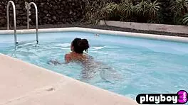 Agatha Poses Outdoor Showing Perfect Ass