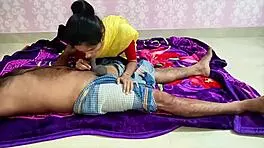 प्रियंका सेक्स: हॉट शेयर करती