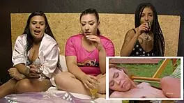 React Ao Filme Bobeou Dançou - Sant Assistindo Seu Primeiro Porno Com A Presença De Ariella Ferraz A Gata Hardcore Que Só Faz Anal - Amanda Borges - Aquele Mario