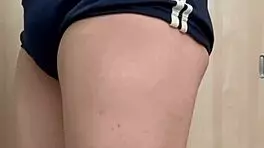 妄装 テニス部女子のスコート、ブルマとアナルいじり