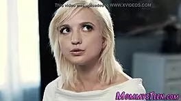 Milf And Teen 18+ Lick Pussy